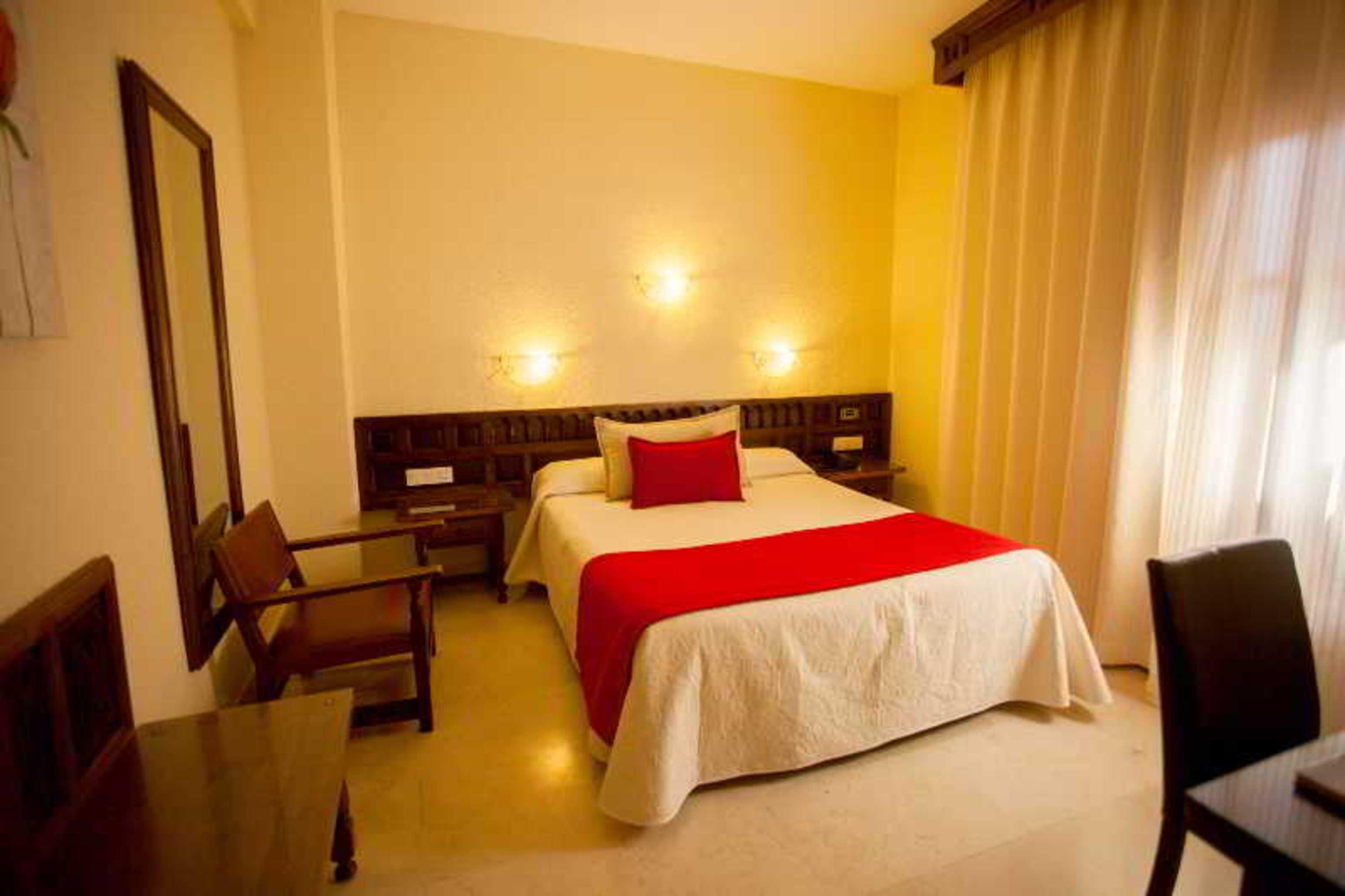 Hotel Sercotel Alfonso VI Toledo Exterior photo